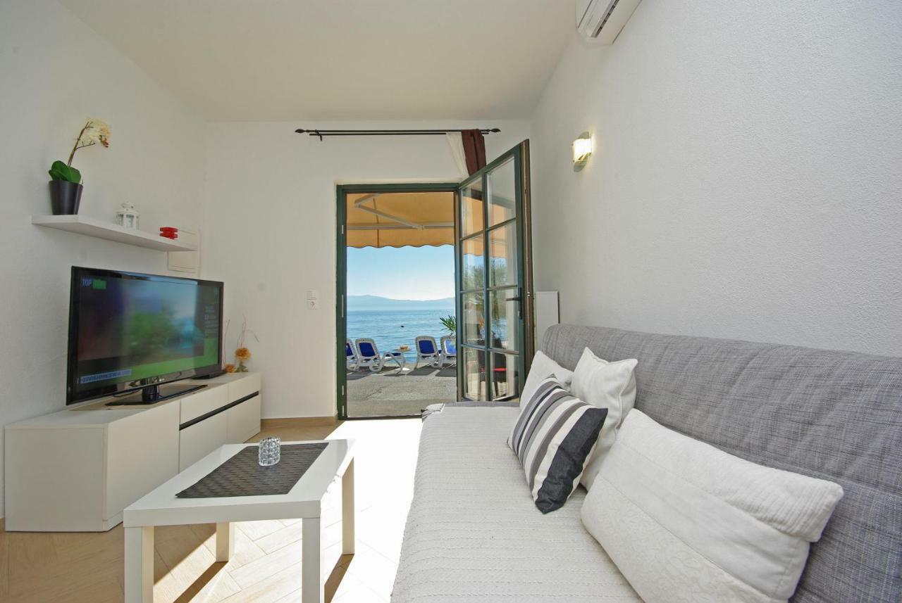 Strandhaus Dalmatien Apartment ซาโอสโตรก ภายนอก รูปภาพ